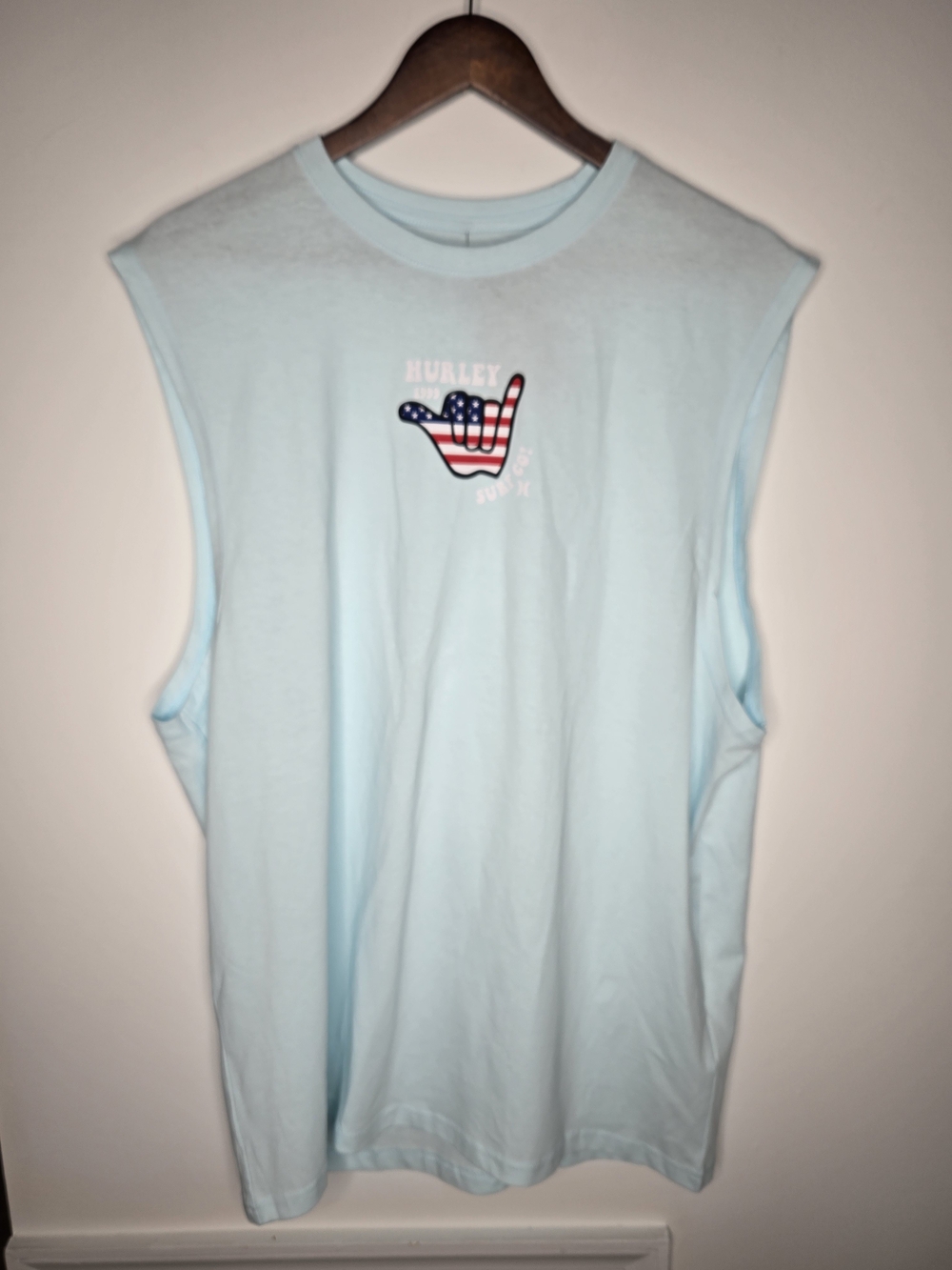 NWT Hurley Light Blue Summer Sleeveless Tee with American Flag Shaka Men's L